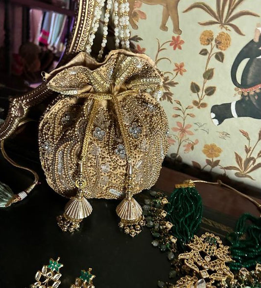 Pretty Potlis Under £50 To Give To Your Bridesmaids!